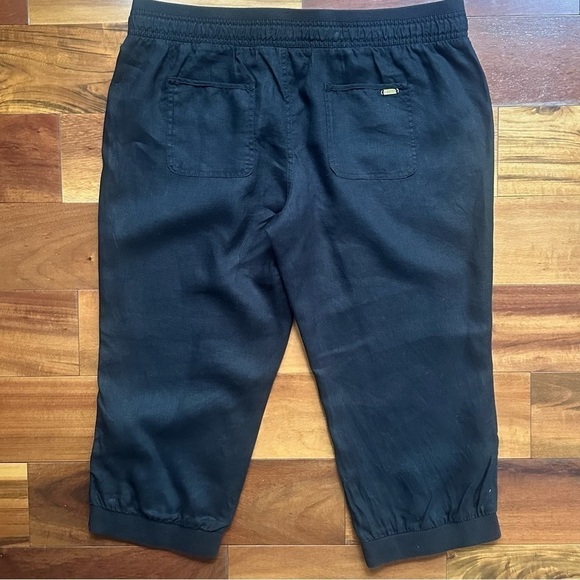 Guess Linen Capri Joggers - Picture 4 of 9